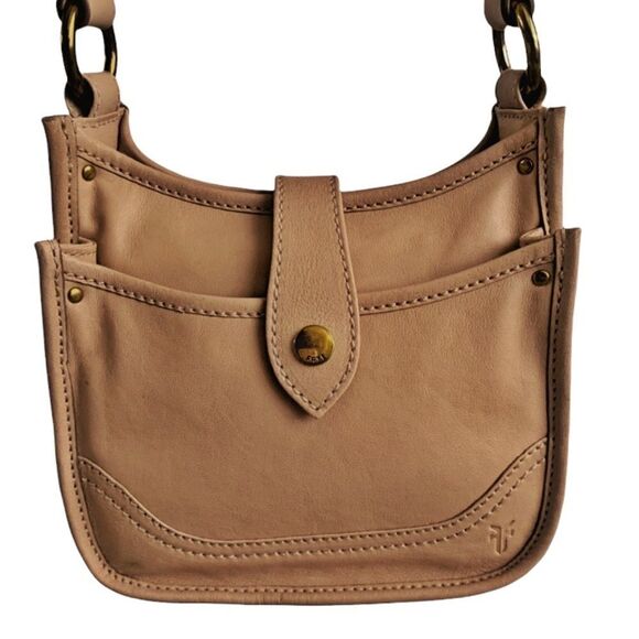 FRYE Leather Crossbody Bag! Retail $298 - Picture 5 of 9